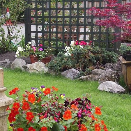 Compton House Bed & Breakfast Ashbourne  Bagian luar foto
