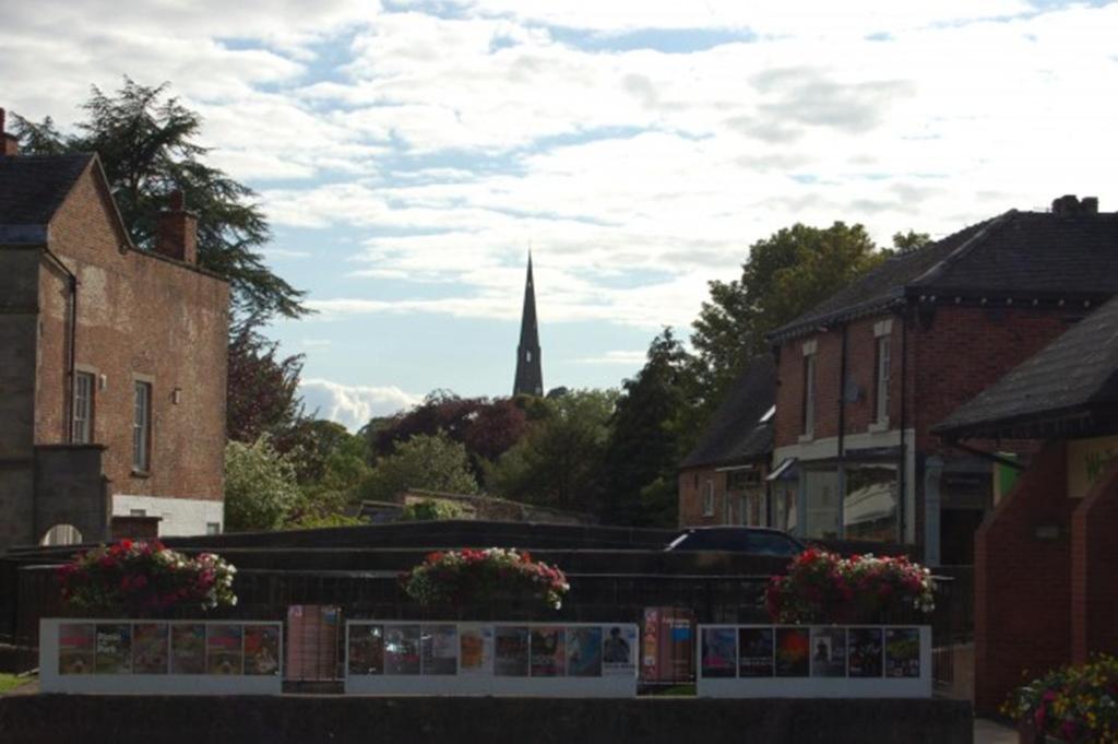 Compton House Bed & Breakfast Ashbourne  Bagian luar foto