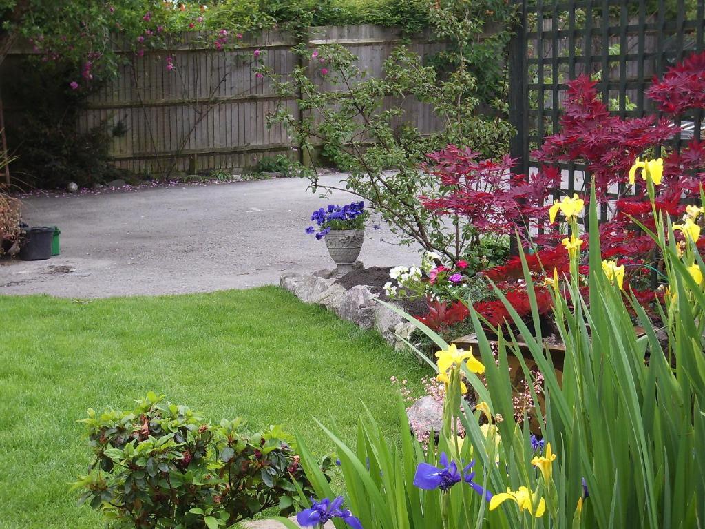 Compton House Bed & Breakfast Ashbourne  Bagian luar foto