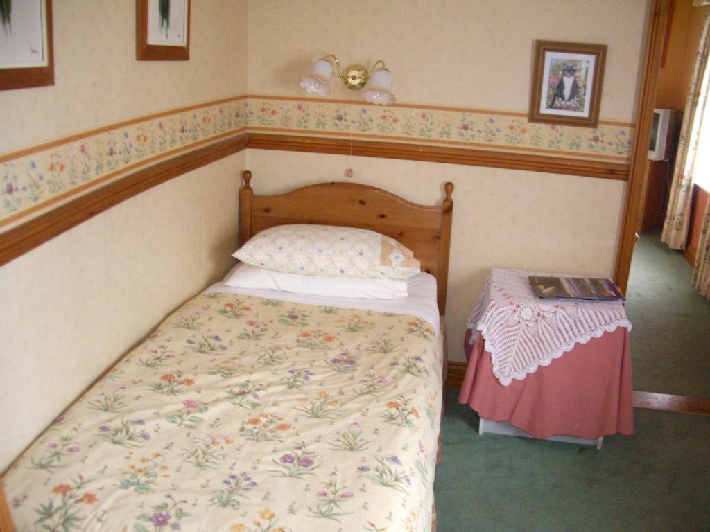 Compton House Bed & Breakfast Ashbourne  Bagian luar foto