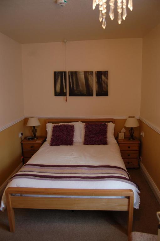 Compton House Bed & Breakfast Ashbourne  Bagian luar foto